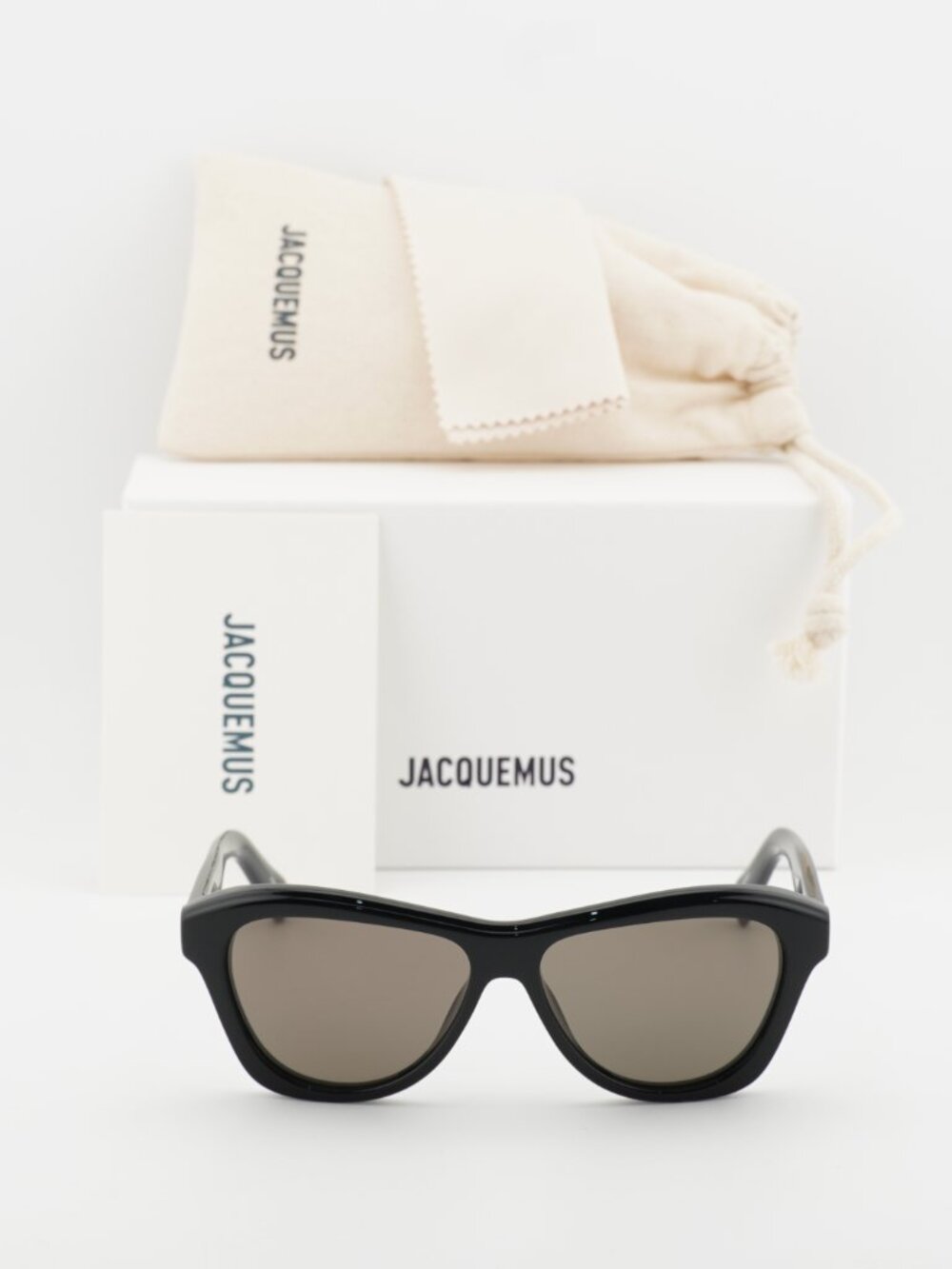 Jacquemus PALMIER JAC/59 C1 Cat Eye Sunglasses - Shiny Black / Grey - Picture 7 of 10
